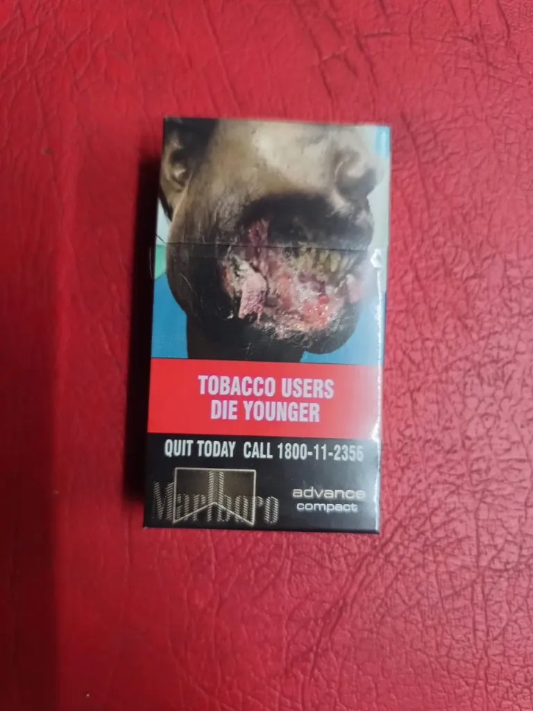 Marlboro Advance Compact  10 Pieces (CONSUMER)